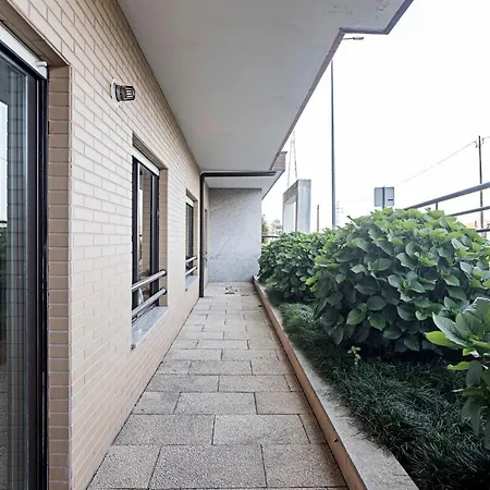 Apartment Spacious 2br Flat In Gaia By Lovelystay *